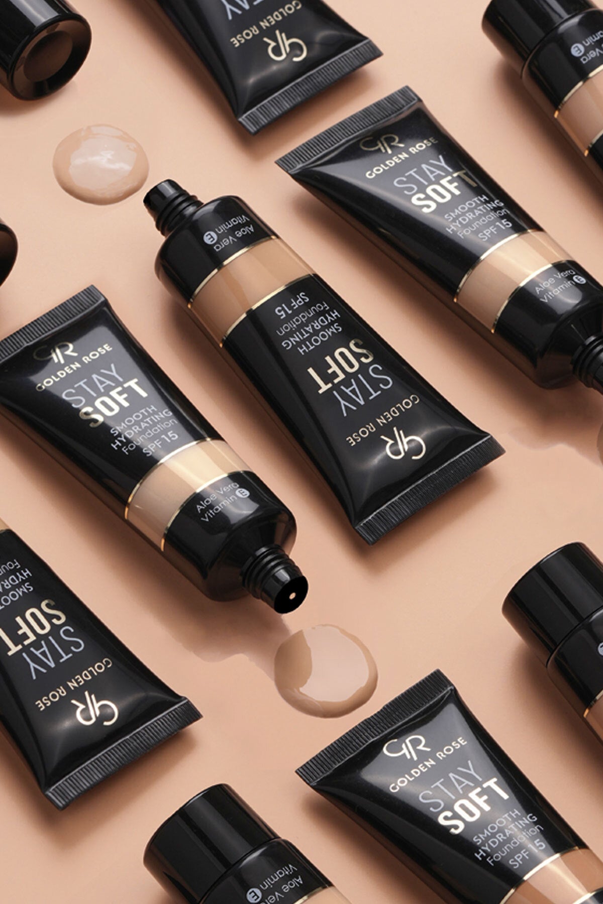 Stay Soft Smooth Hydrating Foundation - 207